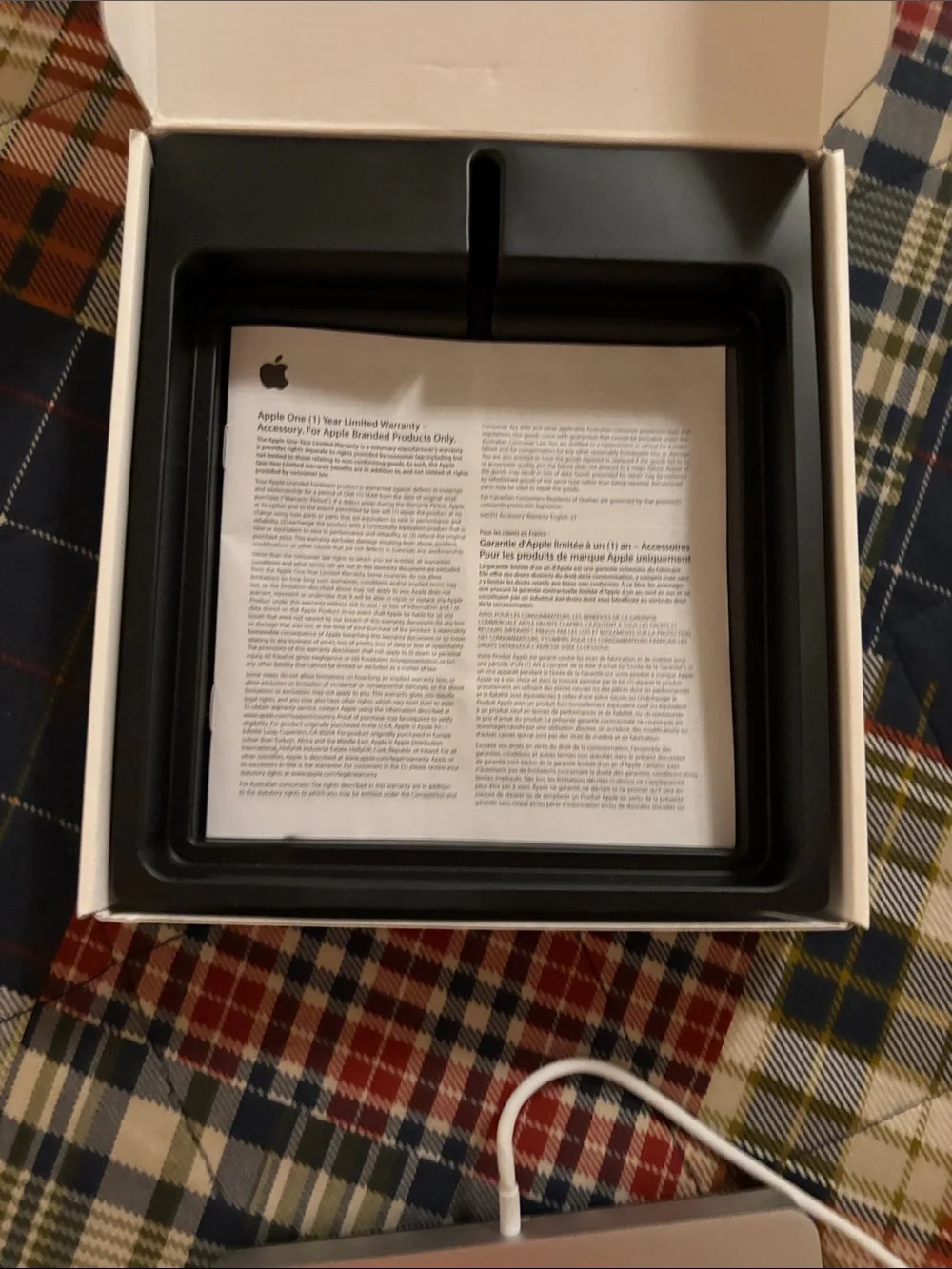 Apple USB SuperDrive White and Silver - Picture 4 of 5